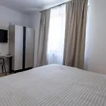 度假居 Awesome In Kremena