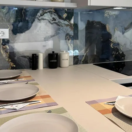 2 Bedroom Beautiful In