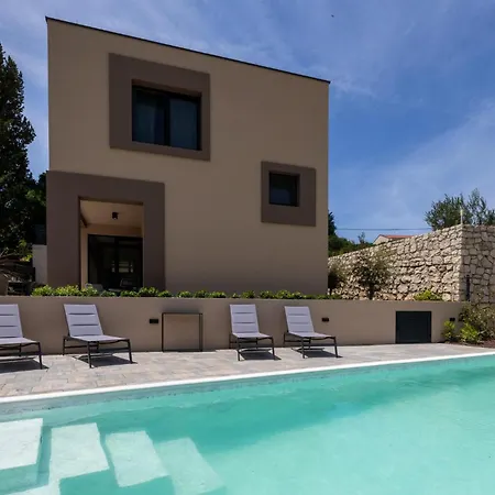 Holiday home 2 Bedroom Beautiful In