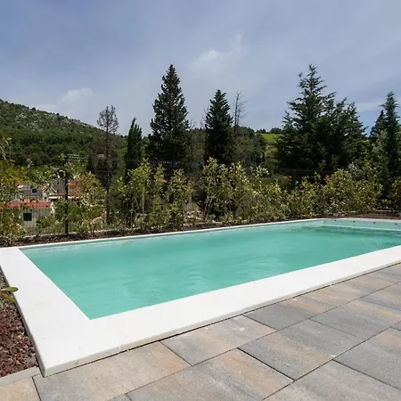 Дом отдыха 2 Bedroom Beautiful In Kremena